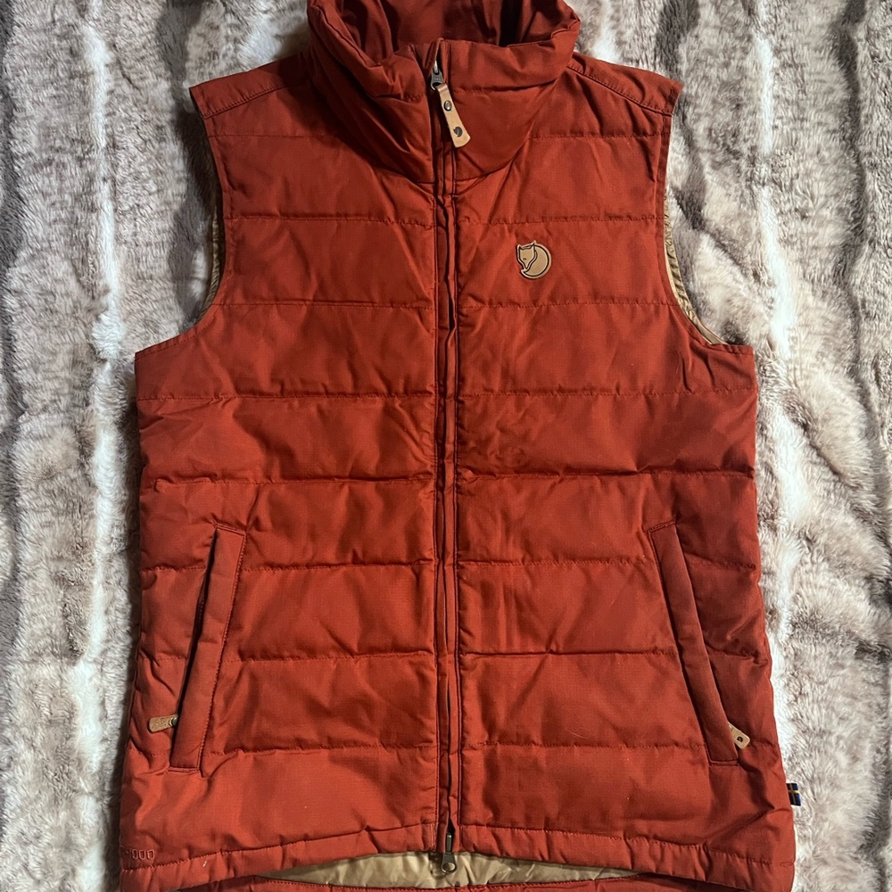 Fjällräven Orange Puffer Vest